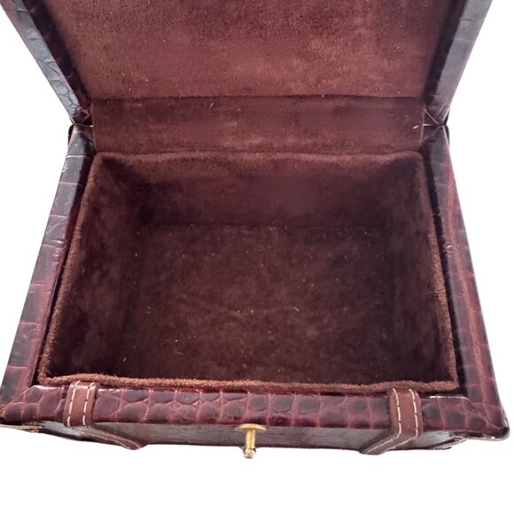 Croc Embossed Faux Leather Trunk Box – Jewelry / Keepsake Storage 5" X 3.25" X 4 - Picture 6 of 6